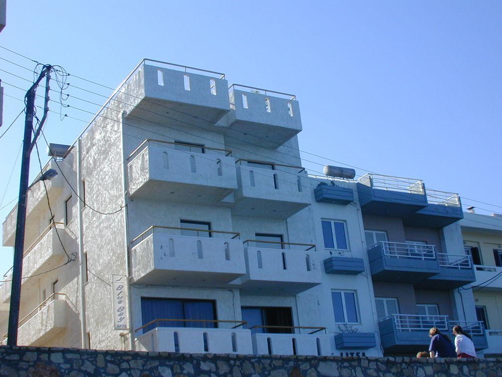 Blue Bay Apartments Hersonissos  Ngoại thất bức ảnh